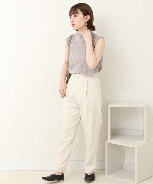 libelle more(リベル モア)の「T/Pu ツインテーパードパンツ(スラックス・レディース・アイボリー/ブラック/グリーン系その他/ベージュ/ブルー・FREE)」の14枚目の写真