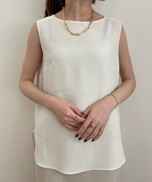 LOUNGEDRESS(ラウンジドレス)の「ジョーゼットノースリブラウス(シャツ/ブラウス・レディース・チャコールグレー/オフホワイト・FREE)」の10枚目の写真