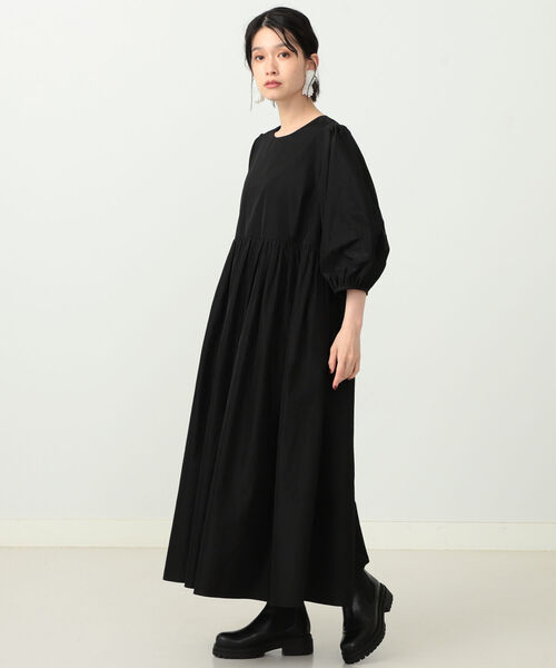 CAROLINA GLASER（カロリナ グレイサー）の「Aya × CAROLINA GLASER / 5分袖ボリューム ワンピース（ワンピース・レディース・ブラック/ピンク・ONE SIZE）」の16枚目の写真