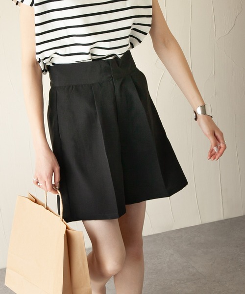 Chillfar（チルファー）の「リネンライクショートパンツ（その他パンツ・レディース・ブラック/オレンジ/グリーン/アイボリー/マスタード/グレイッシュベージュ・FREE）」の3枚目の写真