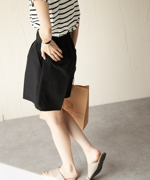 Chillfar（チルファー）の「リネンライクショートパンツ（その他パンツ・レディース・ブラック/オレンジ/グリーン/アイボリー/マスタード/グレイッシュベージュ・FREE）」の22枚目の写真