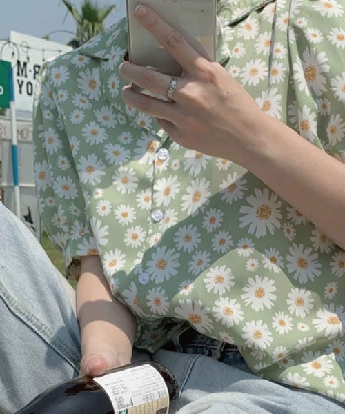 meJane（ミージェーン）の「花柄ボリュームスリーブブラウス【ZOZOTOWN限定】（シャツ/ブラウス・レディース・ブラック/グリーン・FREE）」の12枚目の写真