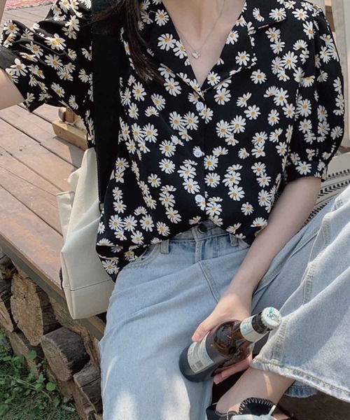 meJane（ミージェーン）の「花柄ボリュームスリーブブラウス【ZOZOTOWN限定】（シャツ/ブラウス・レディース・ブラック/グリーン・FREE）」の14枚目の写真