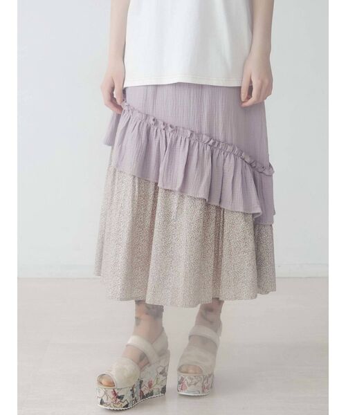 merry jenny（メリージェニー）の「floralティアードフレアスカート（スカート・レディース・ブラック/ベージュ/ラベンダー・FREE）」の7枚目の写真