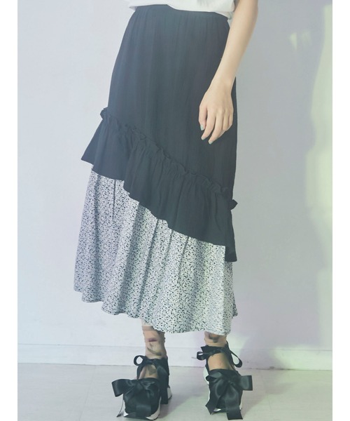 merry jenny（メリージェニー）の「floralティアードフレアスカート（スカート・レディース・ブラック/ベージュ/ラベンダー・FREE）」の16枚目の写真