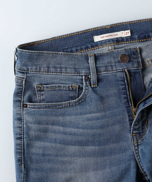 Levi's（リーバイス）の「【Levi's】「312 COOL」 シェイピングスリムデニムパンツ（デニムパンツ・レディース・ライトインディゴブルー・26inch/25inch/27inch/24inch）」の9枚目の写真