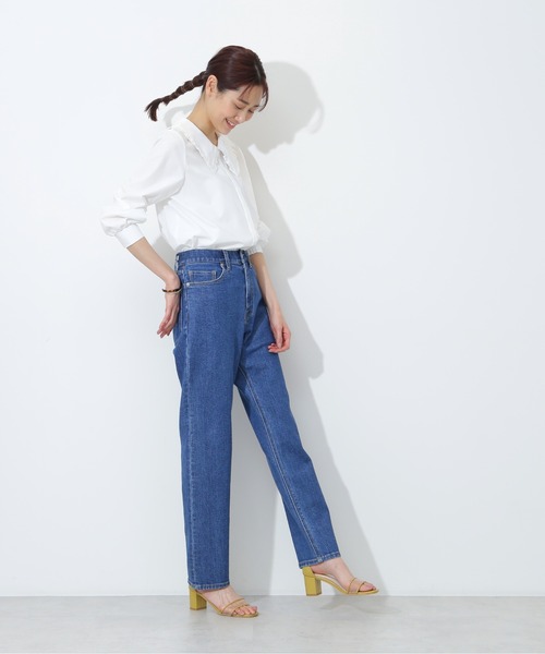 NATURAL BEAUTY BASIC（ナチュラルビューティーベーシック）の「ストレートデニム（デニムパンツ・レディース・ブルー/ネイビー・X-SMALL/MEDIUM/SMALL）」の5枚目の写真