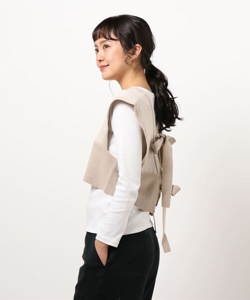 ehka sopo（エヘカソポ）の「ジャカードビスチェ（ベスト・レディース・ベージュ/ブラック/グリーン・ﾌﾘ-）」の5枚目の写真