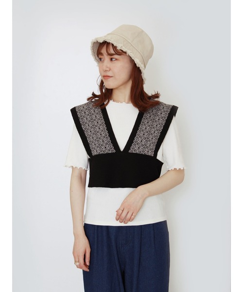 ehka sopo（エヘカソポ）の「ジャカードビスチェ（ベスト・レディース・ベージュ/ブラック/グリーン・ﾌﾘ-）」の2枚目の写真