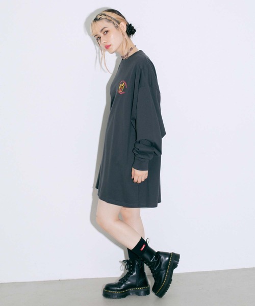 X-girl（エックスガール）の「DELIVERY L/S TEE DRESS（ワンピース・レディース・チャコール/ホワイト/イエロー・S/M）」の7枚目の写真