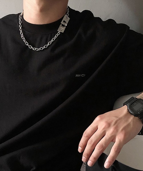 KOR（ケーオーアール）の「プレートロック チェーンネックレス チョーカー（ネックレス・メンズ・シルバー・FREE）」の2枚目の写真