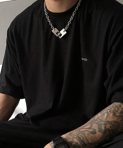 KOR（ケーオーアール）の「プレートロック チェーンネックレス チョーカー（ネックレス・メンズ・シルバー・FREE）」の10枚目の写真