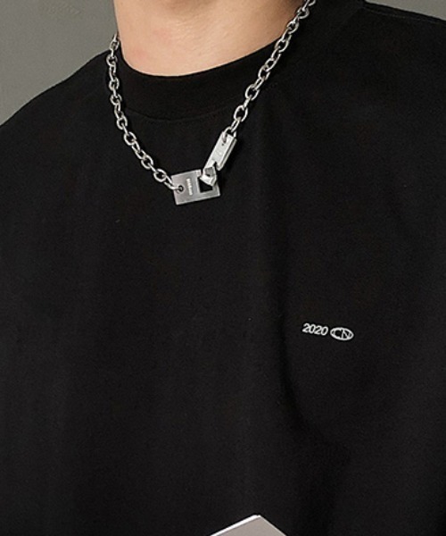 KOR（ケーオーアール）の「プレートロック チェーンネックレス チョーカー（ネックレス・メンズ・シルバー・FREE）」の8枚目の写真