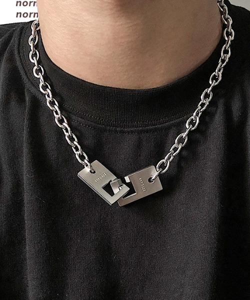 KOR（ケーオーアール）の「プレートロック チェーンネックレス チョーカー（ネックレス・メンズ・シルバー・FREE）」の6枚目の写真