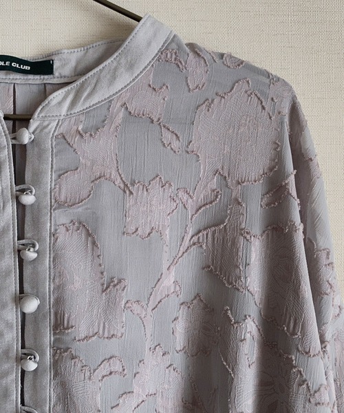 NICOLE CLUB(ニコル クラブ)の「【NICOLE CLUB】ジャガードチャイナブラウス(シャツ/ブラウス・レディース・ホワイト系/グレー系・MEDIUM)」の17枚目の写真