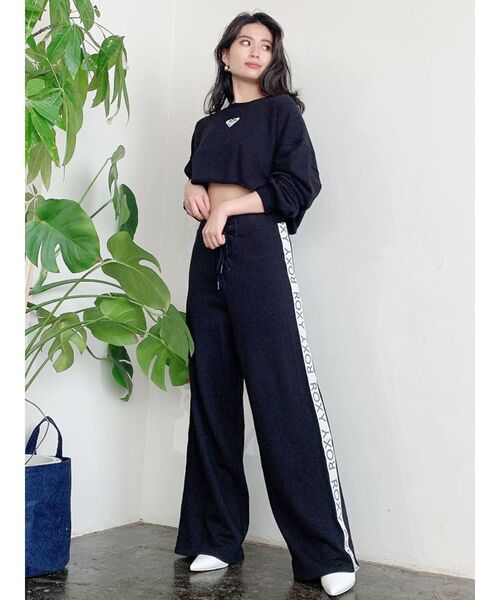 ROXY(ロキシー)の「GYDA×ROXY ロゴスウェットショートTOPS(スウェット・レディース・ブラック/オフホワイト・FREE)」の3枚目の写真