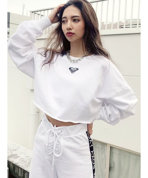 ROXY(ロキシー)の「GYDA×ROXY ロゴスウェットショートTOPS(スウェット・レディース・ブラック/オフホワイト・FREE)」の7枚目の写真