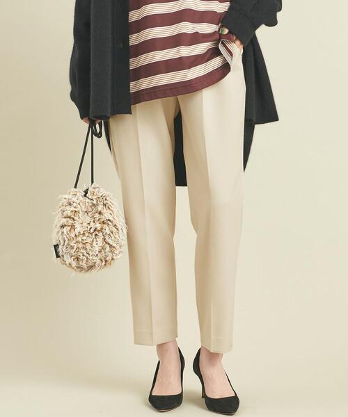 BEAUTY&YOUTH UNITED ARROWS(ビューティーアンドユースユナイテッドアローズ)の「BY カルゼドローストテーパードパンツ -ウォッシャブル- ∴(その他パンツ・レディース・コバルトブルー/オフホワイト/ブラック/モカ・L/M/S)」の16枚目の写真