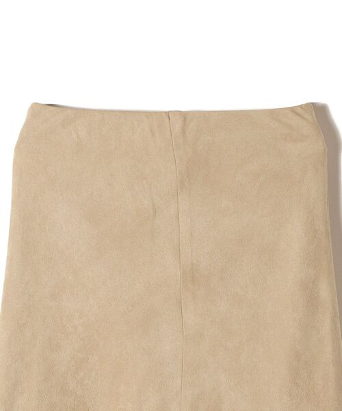SHIPS（シップス）の「〈手洗い可能〉フェイクスエードスカート◇（スカート・レディース・ベージュ/オリーブ/マスタード/スカイブルー/ダークグレー/ミント・36/38）」の11枚目の写真