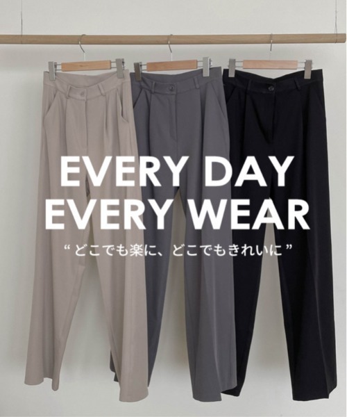 SONA（ソナ）の「SONYUNARA ピンタックストレートロングスラックス（スラックス・レディース・ブラック/ダークグレー/ベージュ・SMALL/MEDIUM）」の8枚目の写真