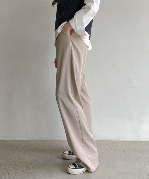 SONA（ソナ）の「SONYUNARA ピンタックストレートロングスラックス（スラックス・レディース・ブラック/ダークグレー/ベージュ・SMALL/MEDIUM）」の10枚目の写真