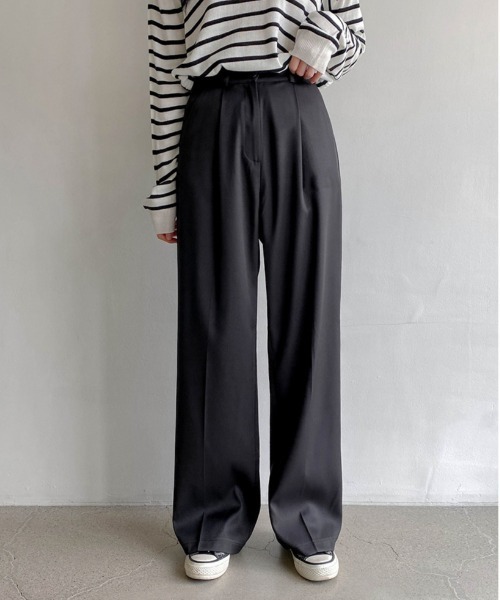 SONA（ソナ）の「SONYUNARA ピンタックストレートロングスラックス（スラックス・レディース・ブラック/ダークグレー/ベージュ・SMALL/MEDIUM）」の22枚目の写真