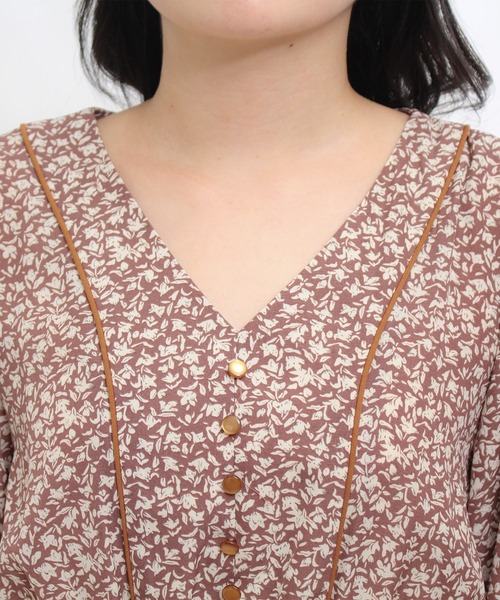 ASTORIA ODIER(アストリアオディール)の「小花柄パイピングワンピース(ワンピース・レディース・ブラック/モカ・MEDIUM)」の22枚目の写真