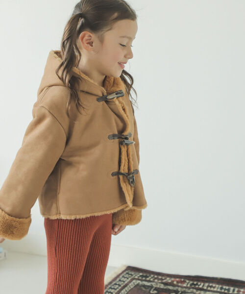 B:MING by BEAMS（ビーミングバイビームス）の「B:MING by BEAMS / フェイクムートン ダッフルコート（120~160cm）（その他アウター・キッズ・ブラウン系その他4/グリーン系その他/ブラウン系その他3・130/140/150/120/160）」の4枚目の写真