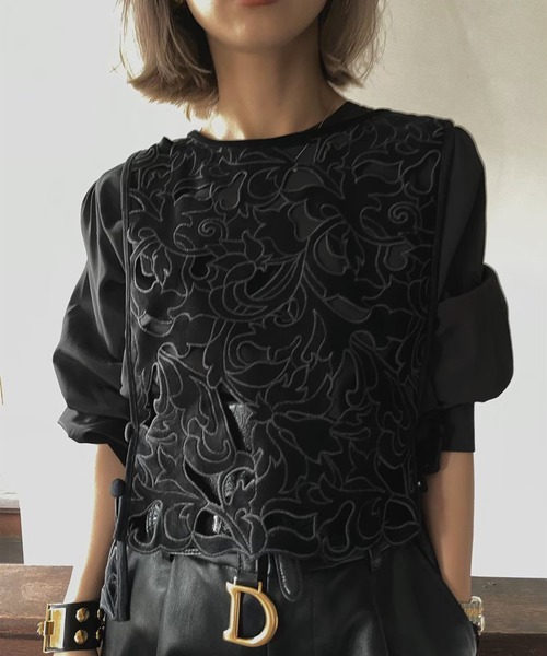 Ameri（アメリ）の「UND RENEE VELOUR VEST WITH BLOUSE（シャツ/ブラウス・レディース・ブラック/オレンジ/グリーン・FREE）」の2枚目の写真