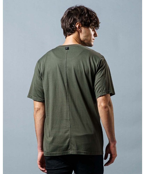 wjk(ダヴルジェイケイ)の「heart warming T(Tシャツ/カットソー・メンズ・カーキ/トップグレー/ホワイト/ブラック・MEDIUM/X-LARGE/LARGE/SMALL)」の7枚目の写真
