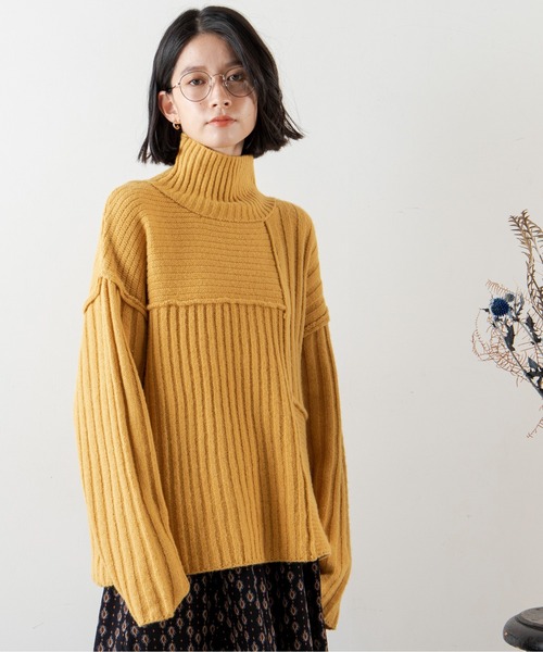 ANGIE（アンジー）の「ハイネックリブ切り替えニットプルオーバー（タートルネック）（ニット/セーター・レディース・ブラック/ベージュ/ブラウン/ピンク/イエロー/グリーン/アイボリー・FREE）」の12枚目の写真