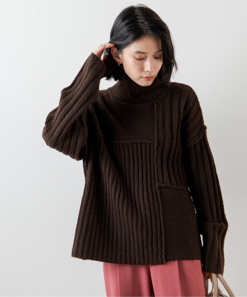 ANGIE（アンジー）の「ハイネックリブ切り替えニットプルオーバー（タートルネック）（ニット/セーター・レディース・ブラック/ベージュ/ブラウン/ピンク/イエロー/グリーン/アイボリー・FREE）」の19枚目の写真