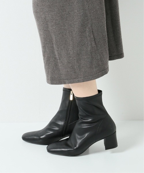LE TALON（ルタロン）の「5cmスクエアフィットショートブーツ（ブーツ・レディース・ブラック系その他/アイボリー/ベージュ・MEDIUM/LARGE/SMALL/X-LARGE/X-SMALL）」の7枚目の写真