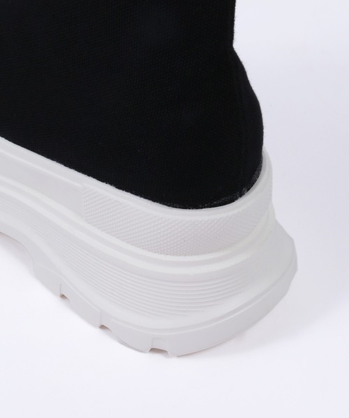 WC（ダブル シー）の「ボリュームソールスニーカー（スニーカー・レディース・ブラック・SMALL/MEDIUM）」の11枚目の写真
