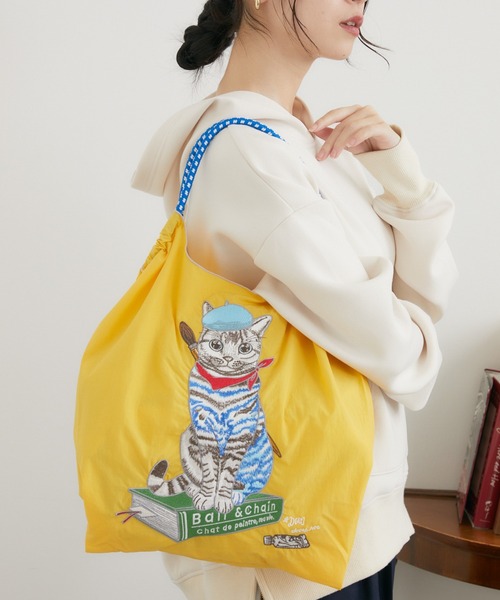 Ball&Chain（ボールアンドチェーン）の「【KATHARINE ROSS】Ball&Chain 撥水アニマル柄刺繍トートバッグ レギュラーサイズ（トートバッグ・レディース・ライトグレー/ベージュ/オレンジ/マスタード/グレー系その他2/パープル/カーキ/ベージュ系その他2/パープル系1/グレー/グレー系その他3/ホワイト/パープル系2/ブラック/ピンク/イエロー系2/ベージュ系その他3/パープル系その他/イエロー系その他/ピンク系その他/グレー系その他4・MEDIUM）」の17枚目の写真