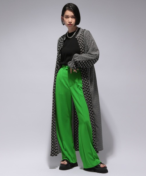 HARE（ハレ）の「カラーソフトワイドフレアパンツ(HARE)（その他パンツ・レディース・ブラック/ブルー/グリーン・SMALL/MEDIUM）」の17枚目の写真