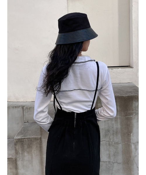 ENVYM（アンビー）の「ロックパイピングＰＯ（Tシャツ/カットソー・レディース・ブラック/ホワイト・FREE）」の3枚目の写真