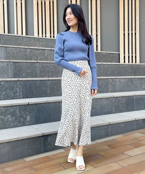 OPAQUE.CLIP（オペークドットクリップ）の「◆クルーネックデザインリブニット（ニット/セーター・レディース・パープル/オフホワイト/ブルー・38）」の20枚目の写真