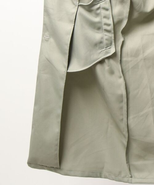 rps（アールピーエス）の「２ＷＡＹカラーボリュームスリーブコート（トレンチコート・レディース・ベージュ/ライトカーキ/グレイッシュベージュ・M）」の19枚目の写真