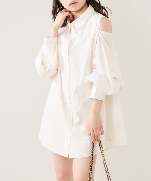 Chico（チコ）の「【Web限定】バックねじり肩開きシャツ（シャツ/ブラウス・レディース・ホワイト/ブルー系その他2/ブラック系その他/ピンク系その他2・FREE）」の15枚目の写真