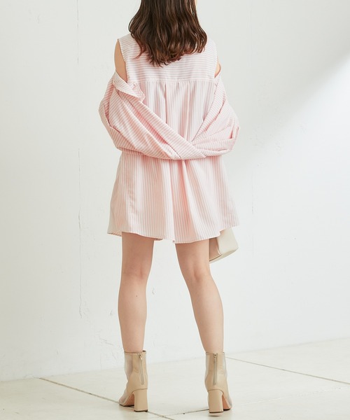 Chico（チコ）の「【Web限定】バックねじり肩開きシャツ（シャツ/ブラウス・レディース・ホワイト/ブルー系その他2/ブラック系その他/ピンク系その他2・FREE）」の19枚目の写真