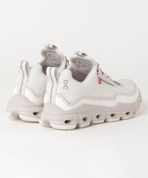 お値下げ❗️オン　スニーカー24.5cm On/オン Cloudmonster【25.0-28.0cm】（スニーカー）｜On（オン