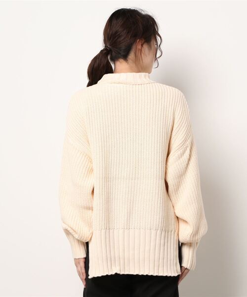 oblekt（オブレクト）の「オーガニックコットンブレンド畦タートルニット（Tシャツ/カットソー・レディース・グレー/オフホワイト・ONE SIZE）」の4枚目の写真