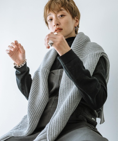 oblekt（オブレクト）の「オーガニックコットンブレンド畦タートルニット（Tシャツ/カットソー・レディース・グレー/オフホワイト・ONE SIZE）」の6枚目の写真