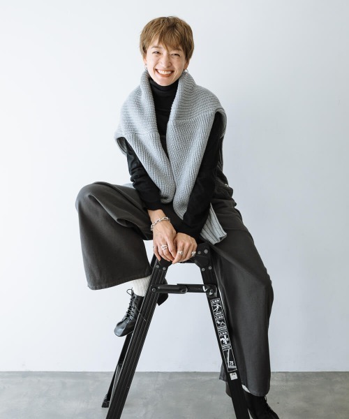 oblekt（オブレクト）の「オーガニックコットンブレンド畦タートルニット（Tシャツ/カットソー・レディース・グレー/オフホワイト・ONE SIZE）」の5枚目の写真