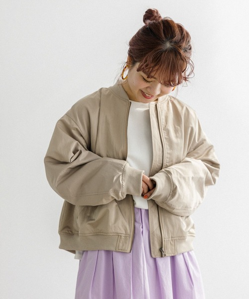 studio CLIP(スタディオクリップ)の「【低身長向けアイテム/WEB限定】MA-1(MA-1・レディース・ベージュ/カーキ・FREE)」の2枚目の写真