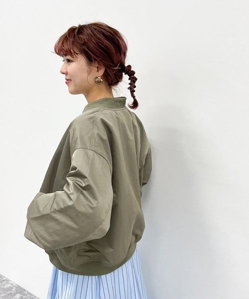 studio CLIP(スタディオクリップ)の「【低身長向けアイテム/WEB限定】MA-1(MA-1・レディース・ベージュ/カーキ・FREE)」の1枚目の写真