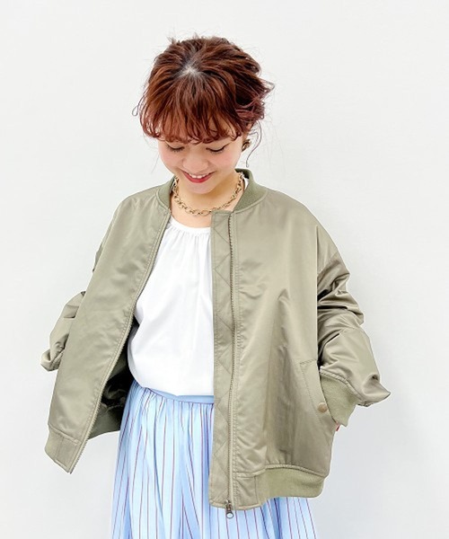 studio CLIP(スタディオクリップ)の「【低身長向けアイテム/WEB限定】MA-1(MA-1・レディース・ベージュ/カーキ・FREE)」の7枚目の写真