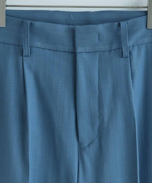 ADAM ET ROPE'(アダムエロペ)の「ドビーブッチャー ワイド アンクル テーパードスラックス(スラックス・メンズ・ネイビー/ブルー系その他5・S/M/L)」の5枚目の写真