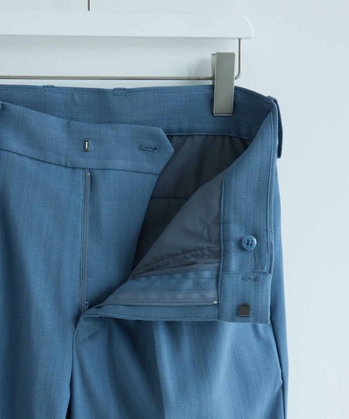 ADAM ET ROPE'(アダムエロペ)の「ドビーブッチャー ワイド アンクル テーパードスラックス(スラックス・メンズ・ネイビー/ブルー系その他5・S/M/L)」の11枚目の写真